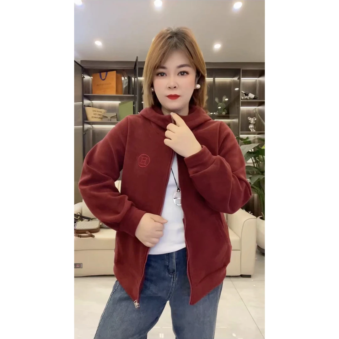 连帽字母加绒加厚防风外套秋冬季保暖上衣卫衣