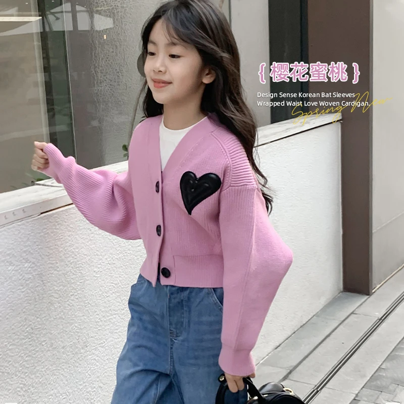 【樱花蜜桃】设计感韩系蝙蝠袖收腰爱心毛织开衫