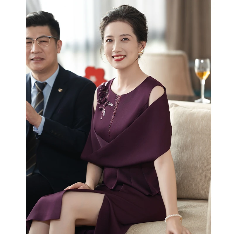高贵喜婆婆喜妈妈婚宴装秋装婚礼服装2025新款高端小个子妈妈装女