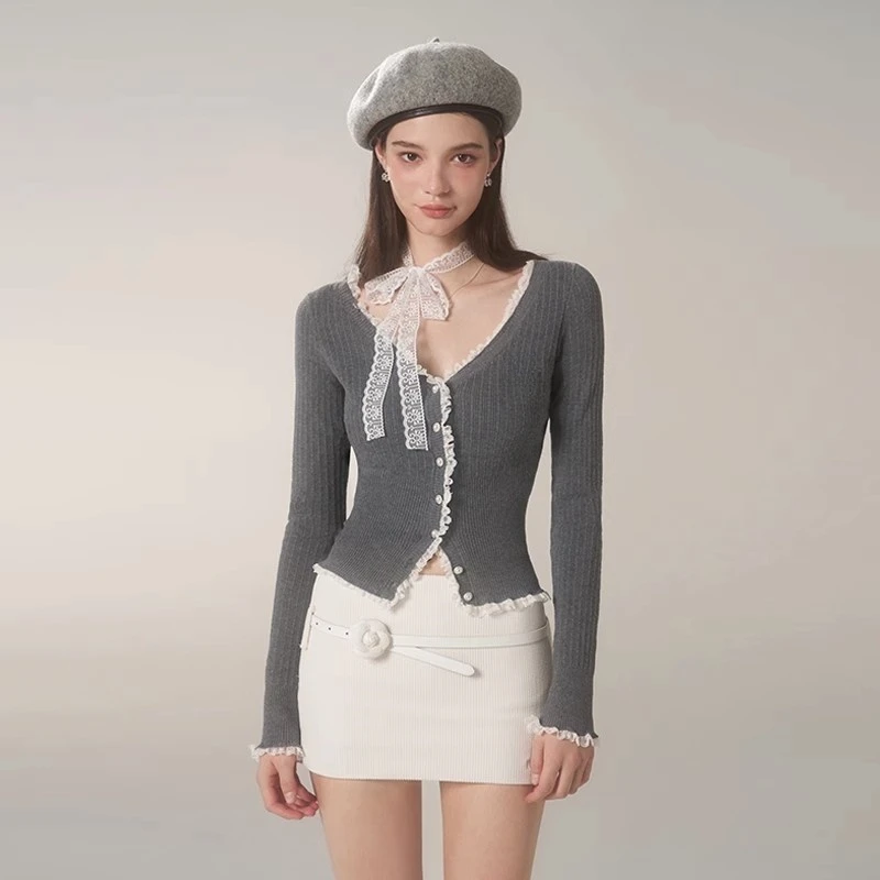 辣妹V领拼接花边蕾丝毛织开衫针织衫女秋冬修身长袖T恤上衣带围脖