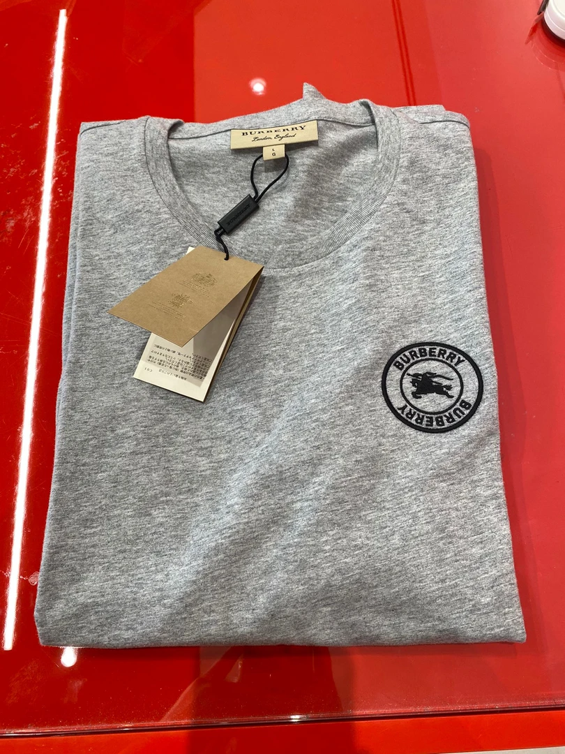 全新未使用 BURBERRY/博柏利 男款长袖马标T恤 国现白色XXL码