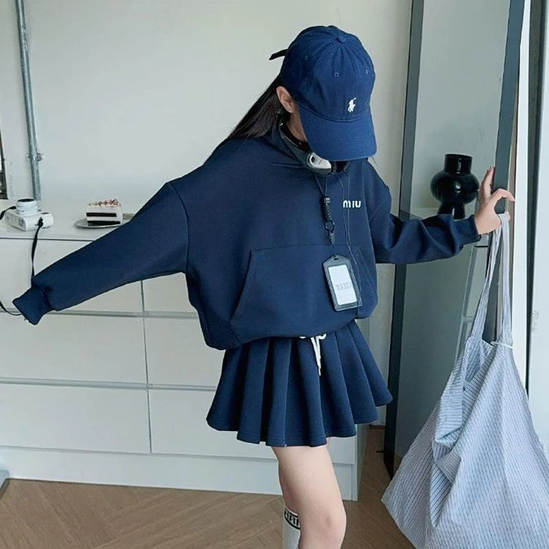 女童小女孩套装春秋新款运动穿搭儿童洋气卫衣休闲半身裙两件套