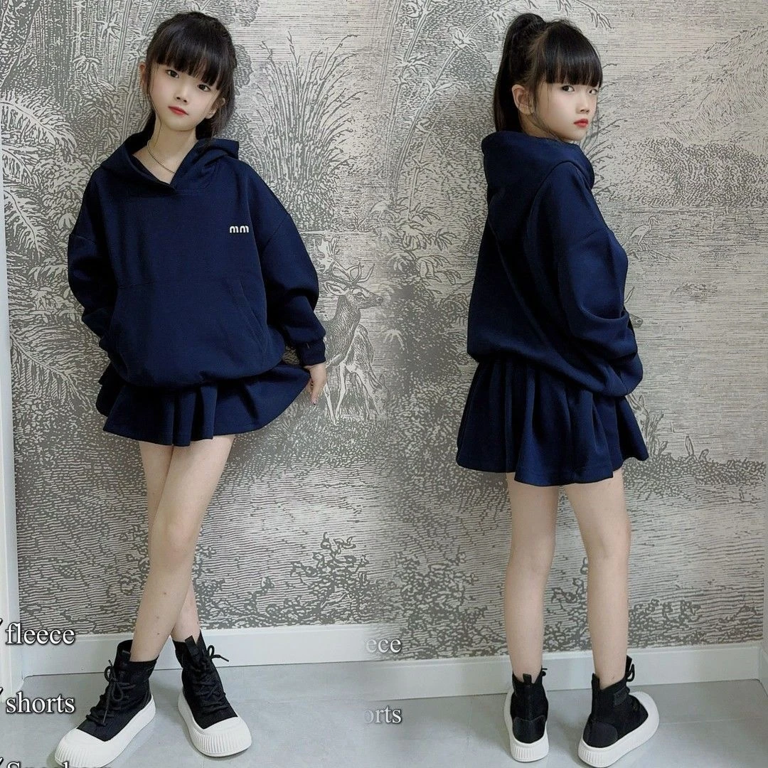 女童运动套装春秋装2025新款高级感盐系蓝色连帽卫衣百褶裙两件套