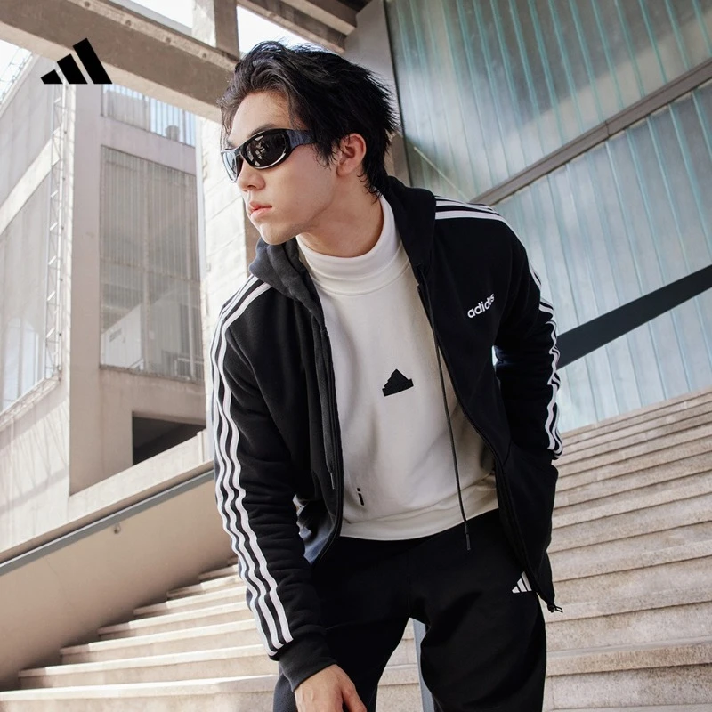 阿迪达斯官方 加绒保暖连帽夹克外套男款轻运动 adidas DQ3101