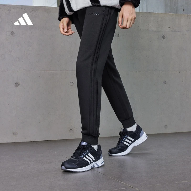 阿迪达斯官方 加绒保暖锥形束脚运动裤男款轻运动 adidas FI1476