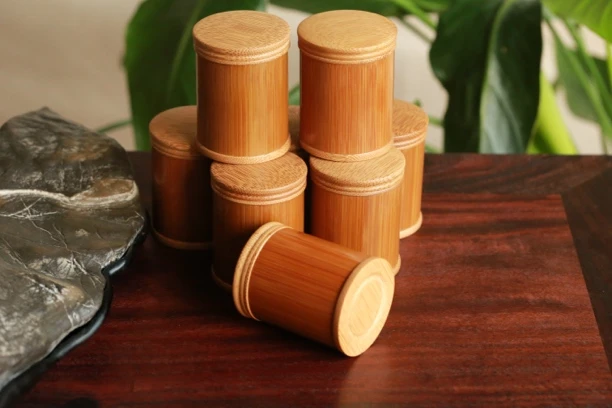 竹制“茶叶筒”，做工不错的茶叶筒