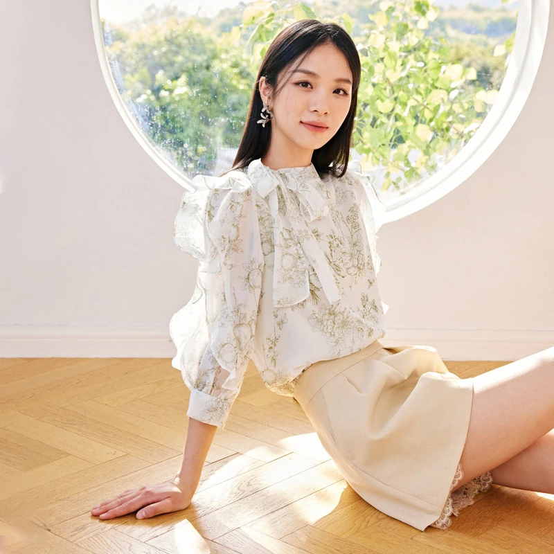 【忆江南】秋水伊人飘带领衬衫2025年春夏新款女显白上衣D060082