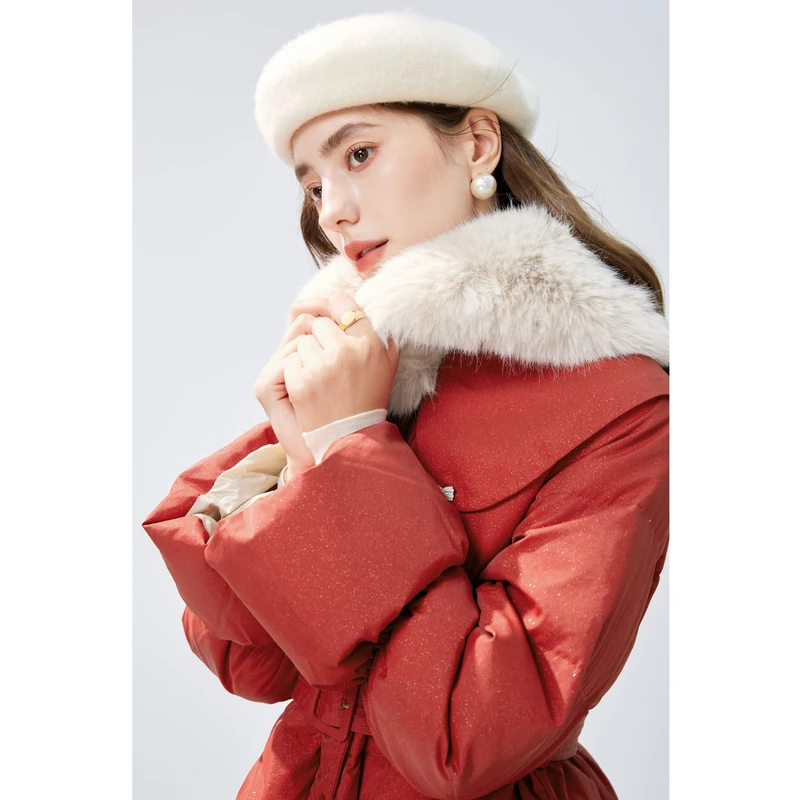 【朱颜】秋水伊人收腰韩版羽绒服25女减龄大毛领外套624408C151104