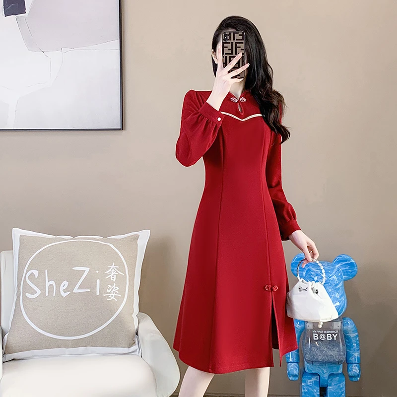 奢姿【冬日】2024年新款大码女装高级感气质领复古连衣裙胖妹妹裙子