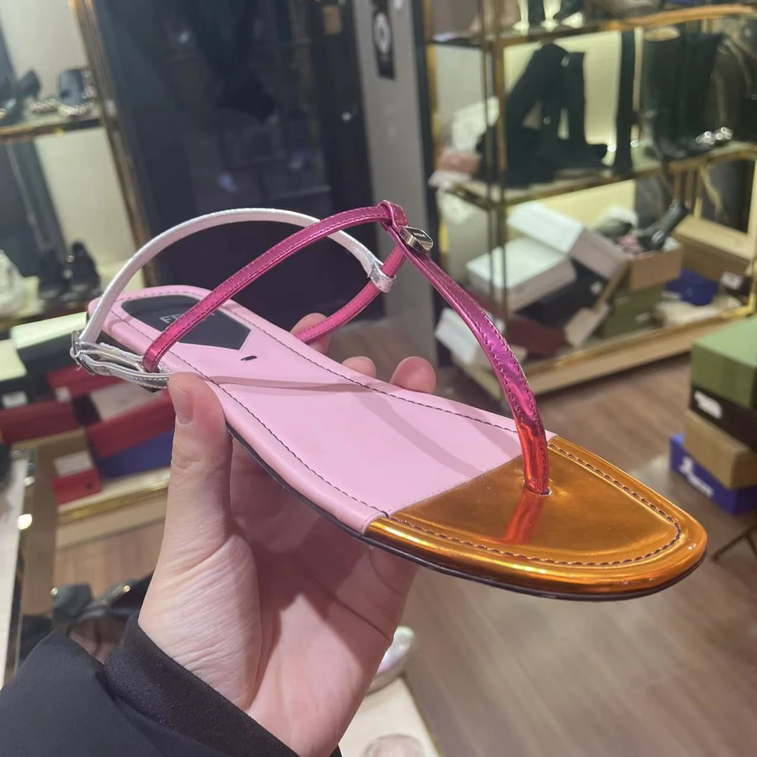 99新 FENDI/芬迪 芬迪时尚女士经典36