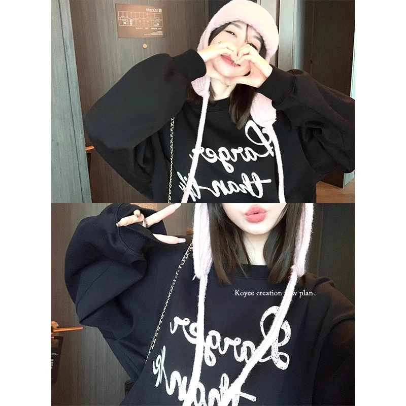 孔一粒N5623过渡印花字母卫衣女秋冬2023美式黑色宽松圆领上衣