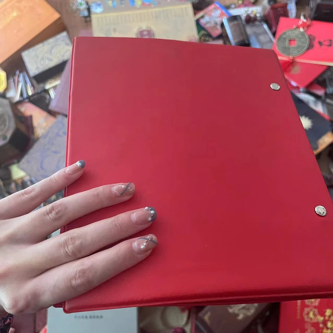 92-----红 本 家居摆件