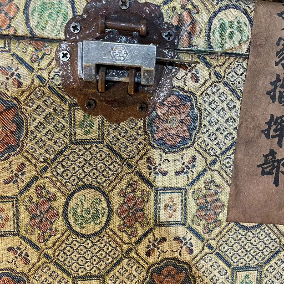 912====炒花盒【内有物】   摆件