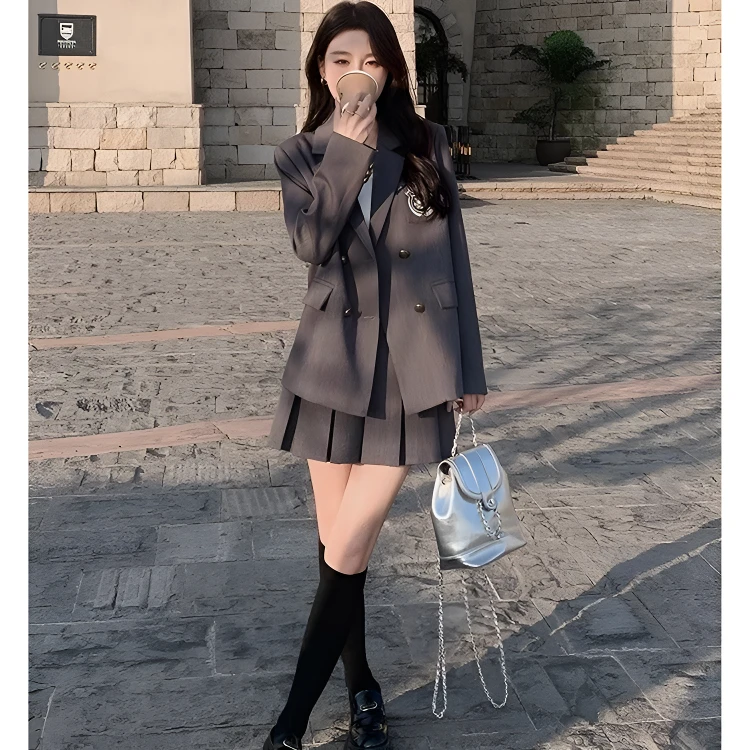 灰色西装套装裙女2024年春季新款韩版学院风西服上衣百褶裙两件套