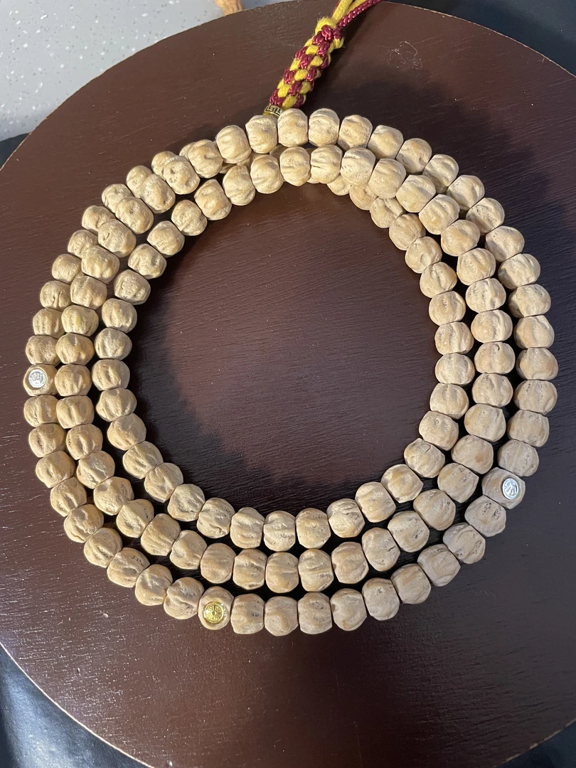 精品毕业大尺寸莲花桩微磨多棱满鬼纹路奶油皮质高密度百香籽