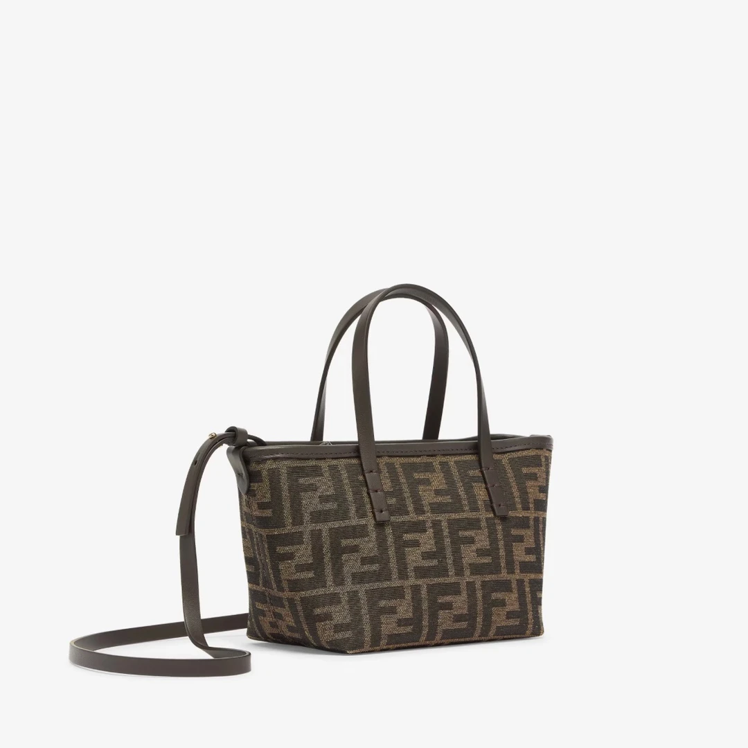 全新未使用 FENDI/芬迪 ROLL棕色 FF提花迷你手袋