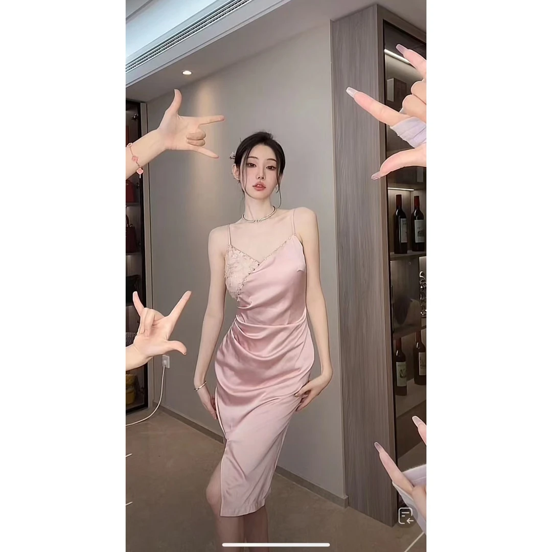 【桃花精】连衣裙女新款气质立体花拼接吊带长裙DYqq-22031757