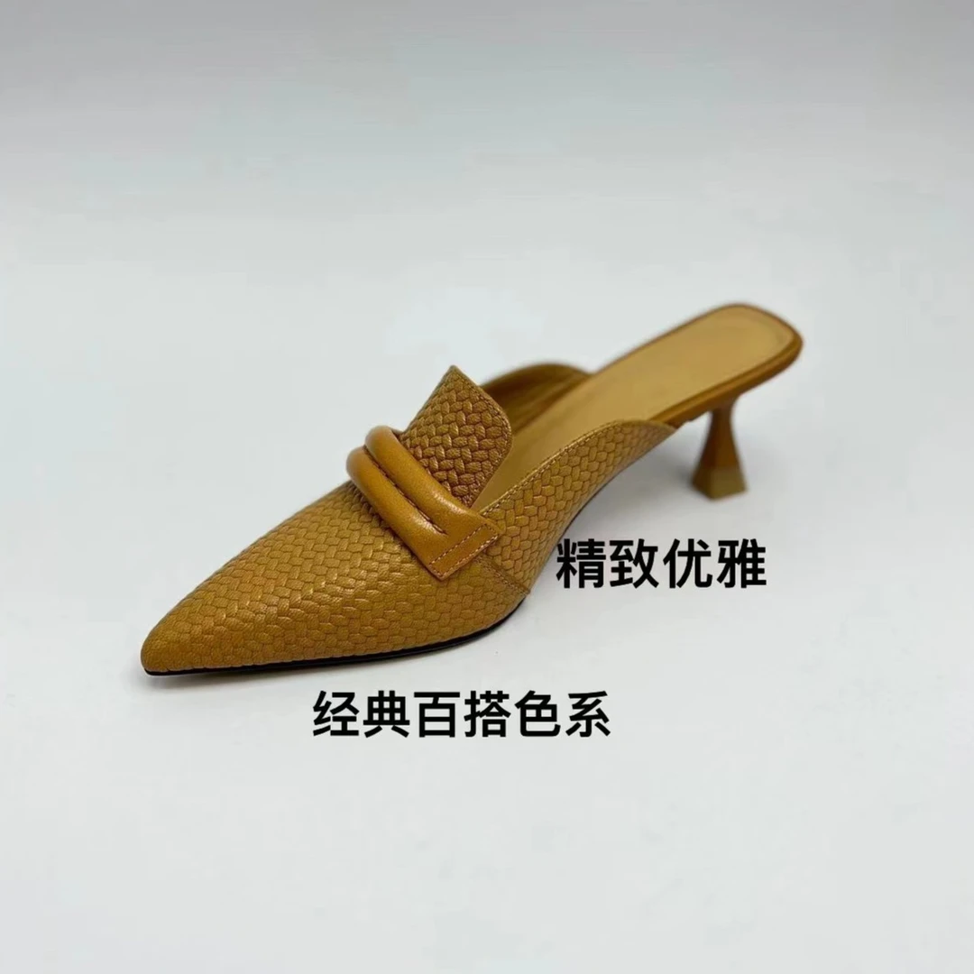 沐木跟高5厘米细跟百搭时尚包头女士半拖外穿拖鞋春夏羊皮鞋尖头