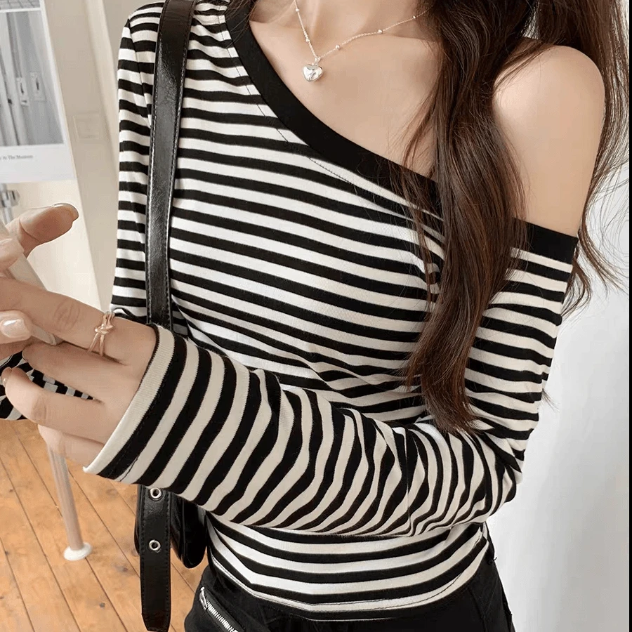 纯欲黑白条纹斜肩长袖T恤女早秋季辣妹性感修身显瘦短款露肩上衣