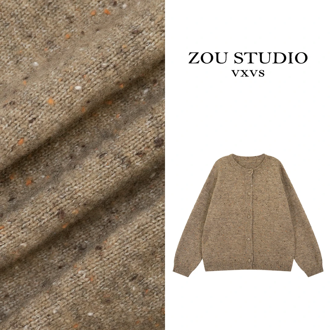 ZOU STUDIO VXVS  燕麦 新款时尚排扣闪闪毛衣 6012