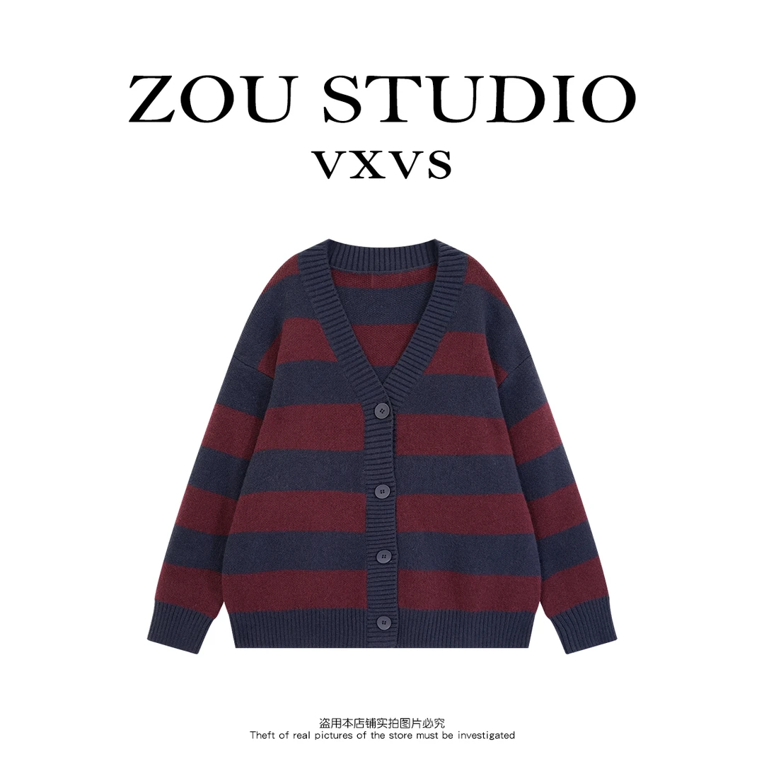 ZOU STUDIO VXVS  冬日条纹 新款百搭排扣条纹毛衣1420