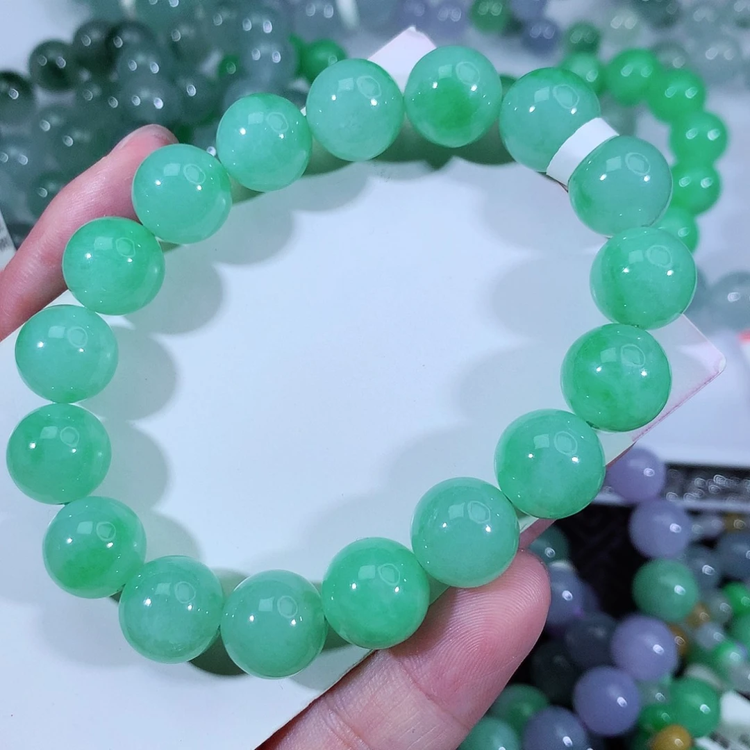 翡翠手链未镶嵌翡翠