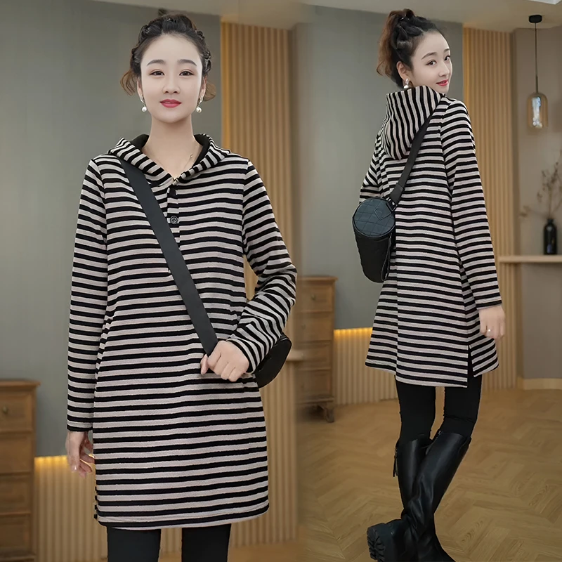 秋冬新款时尚休闲女连帽卫衣中长款条纹遮肚子显瘦百搭加绒上衣女