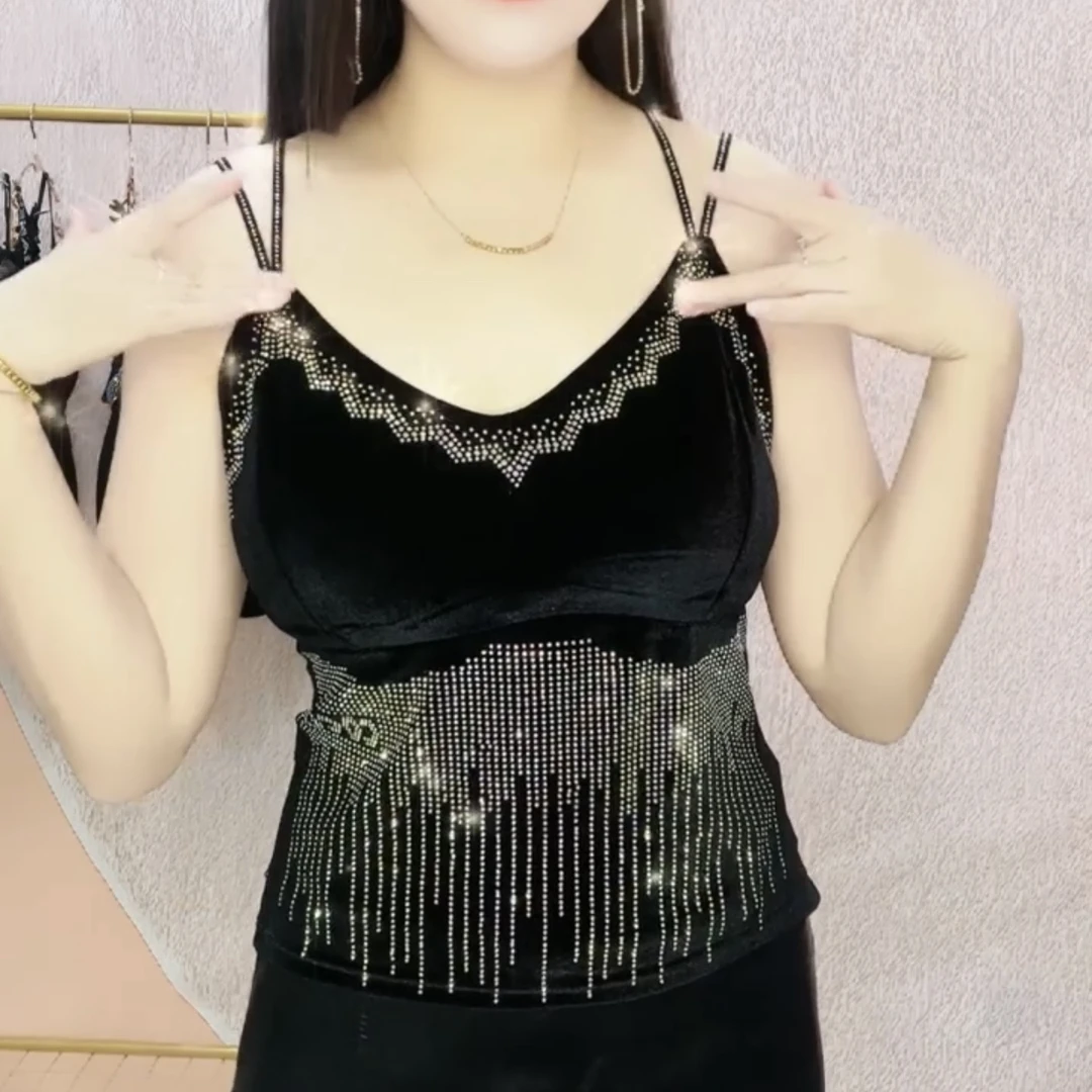 冬季轻奢吊带金丝绒时尚欧美背心打底胸垫性感上衣网红百搭美背