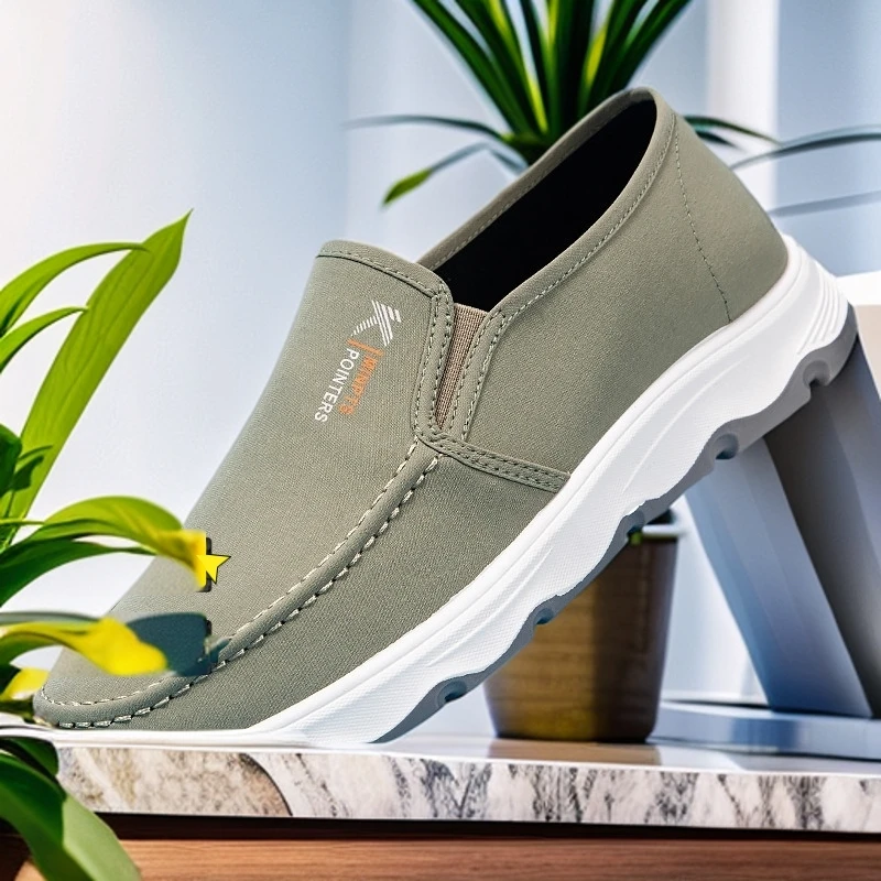 老北京布鞋男春季新款透气帆布鞋软底防滑中老年爸爸鞋舒适开车鞋