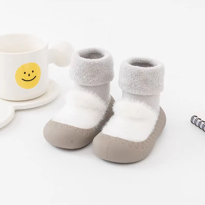 大庆仓 军绿   四季儿童休闲鞋  货号HP3338 （二楼M35）