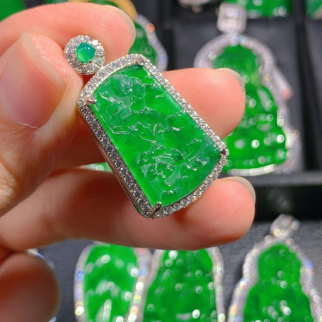 翡翠吊坠(不含链)未镶嵌