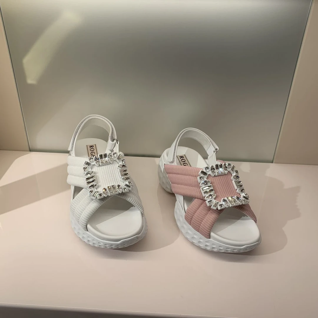 Roger Vivier/罗杰·维威耶rogervivier白凉鞋钻扣