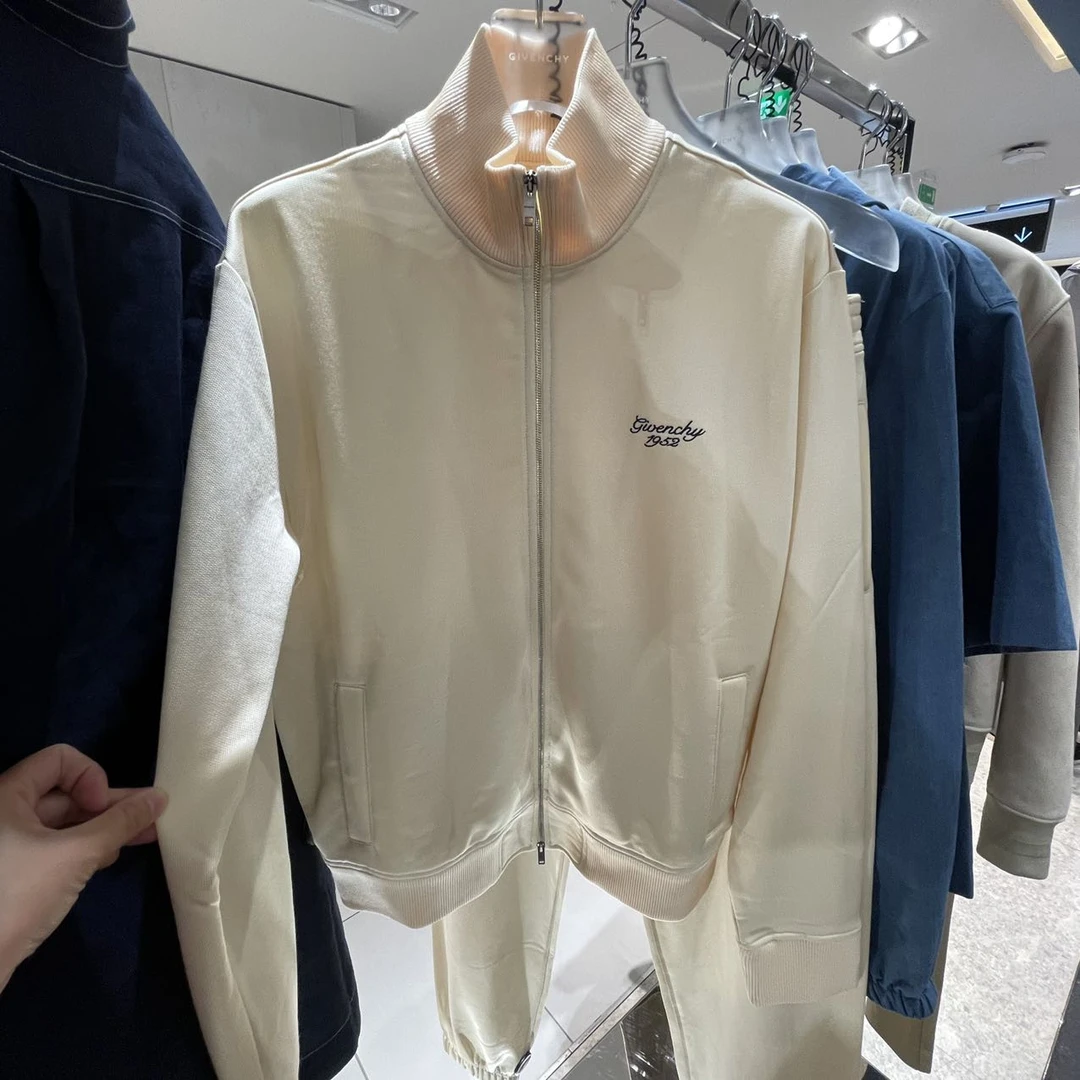 Givenchy/纪梵希纪梵希 纯色字母logo长袖夹克外套 奶茶色