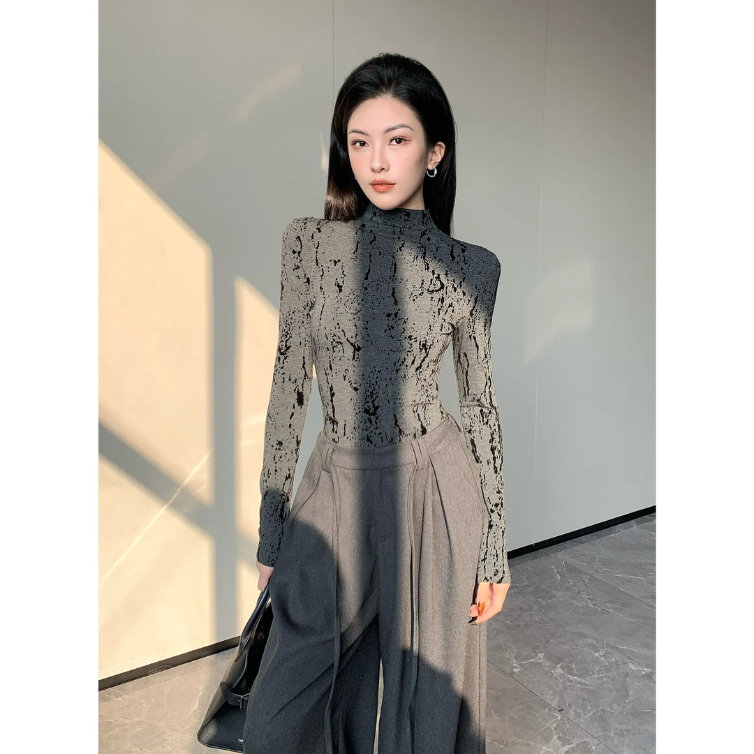 JIJINQI显瘦气质长袖设计感修身上衣印花高领打底内搭JC10SZHM027