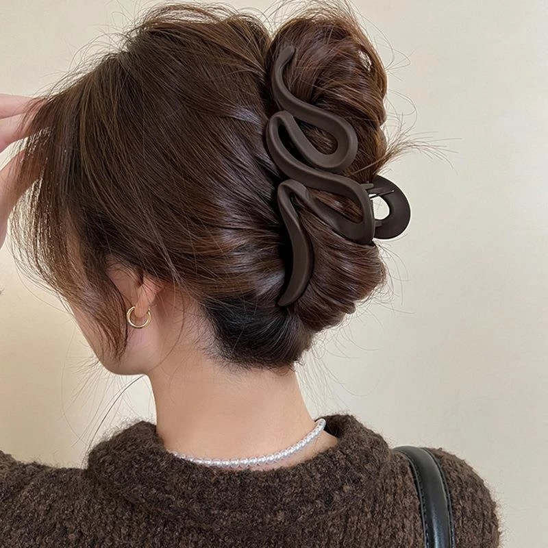 美拉德咖色亚克力波浪发夹时尚通勤百搭后脑勺抓夹小众简约发饰女
