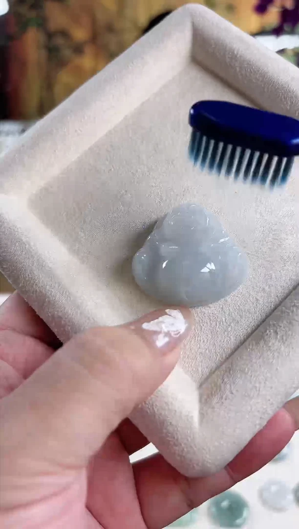 【闪购商品】翡翠颈饰未镶嵌佛公