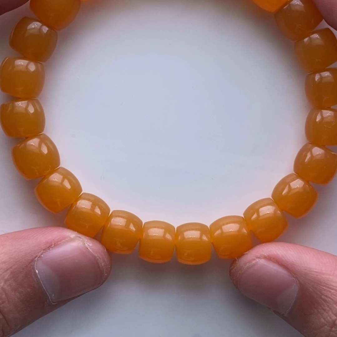 石英质玉颈饰未镶嵌俊*