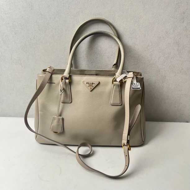 95新 Prada/普拉达 灰色杀手手提包 12770
