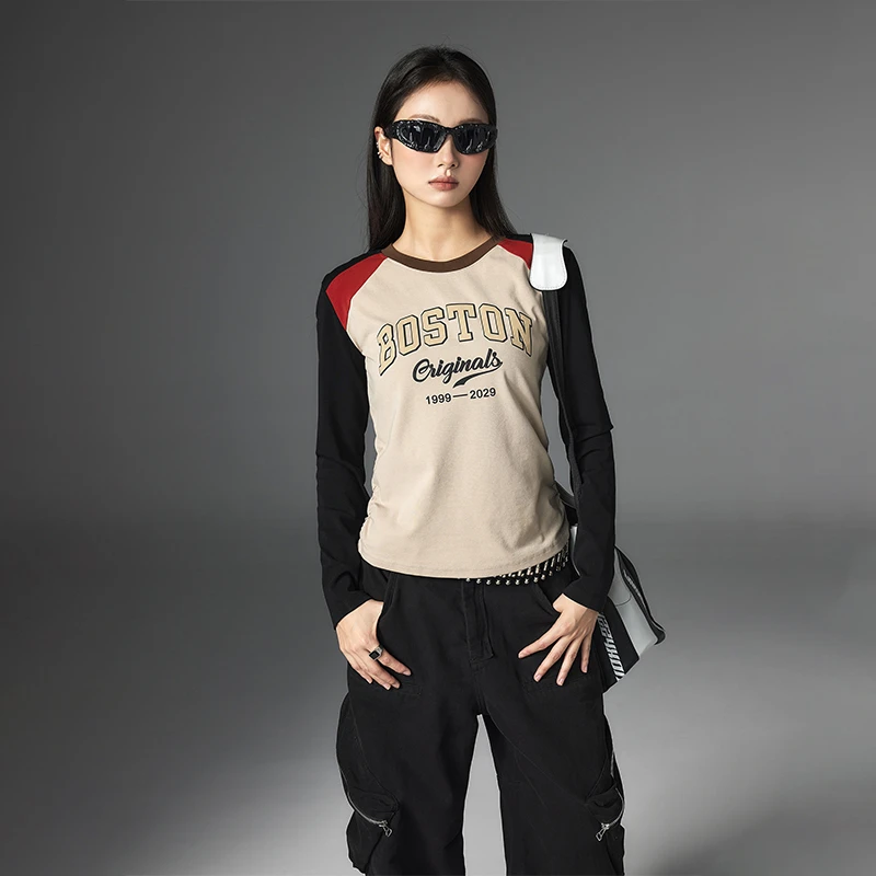 TUOGU/拓谷美式经典长袖运动时尚户外休闲女士印花圆领Q40530