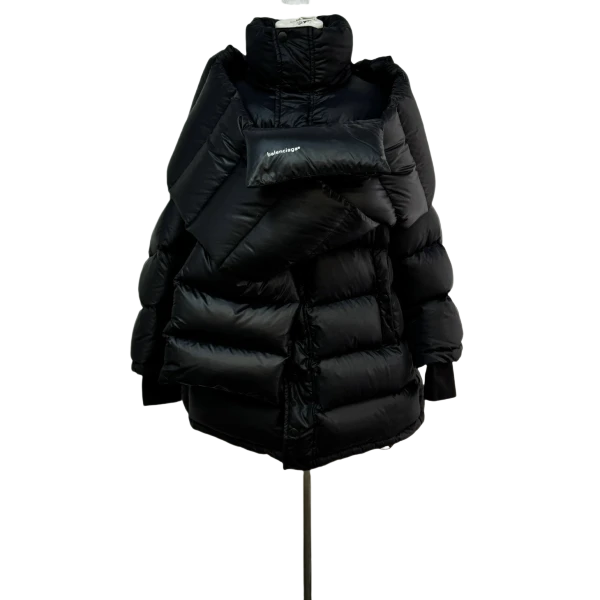 妃鱼/巴黎世家/锦纶/羽绒服/95新/市场价0/M1103