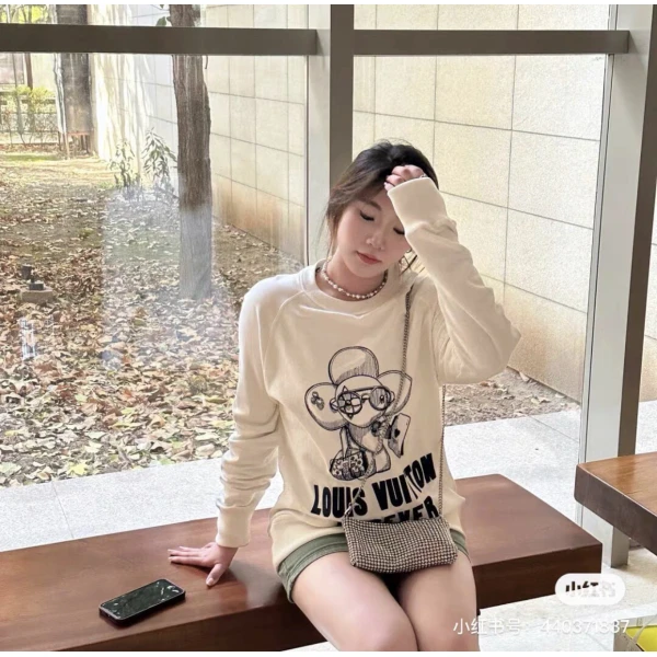 妃鱼/路易威登/棉/卫衣/95新/市场价12999/灵0826