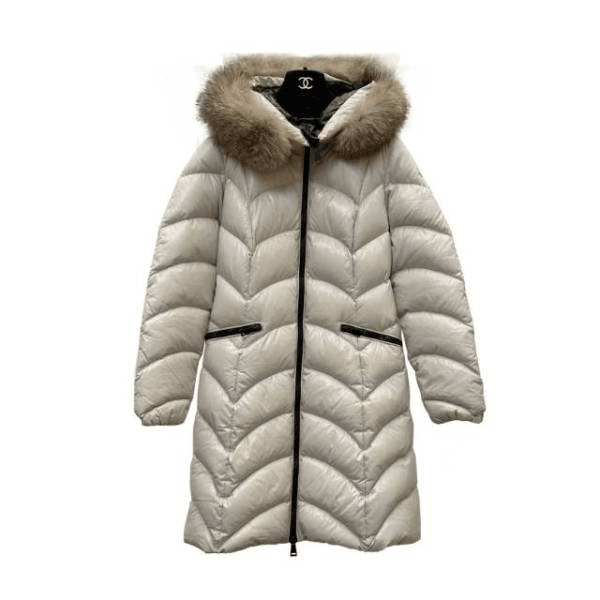 妃鱼/盟可睐/天鹅绒/羽绒服/95新/市场价12500/M0723