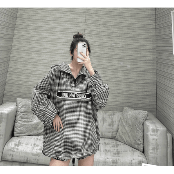 妃鱼/迪奥/棉/上衣/95新/市场价29800/灵0725