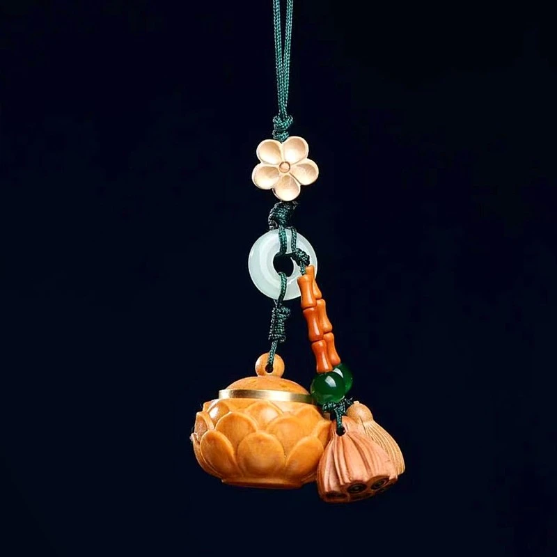 好运莲莲 随身佩戴檀木香囊 香薰扩香器