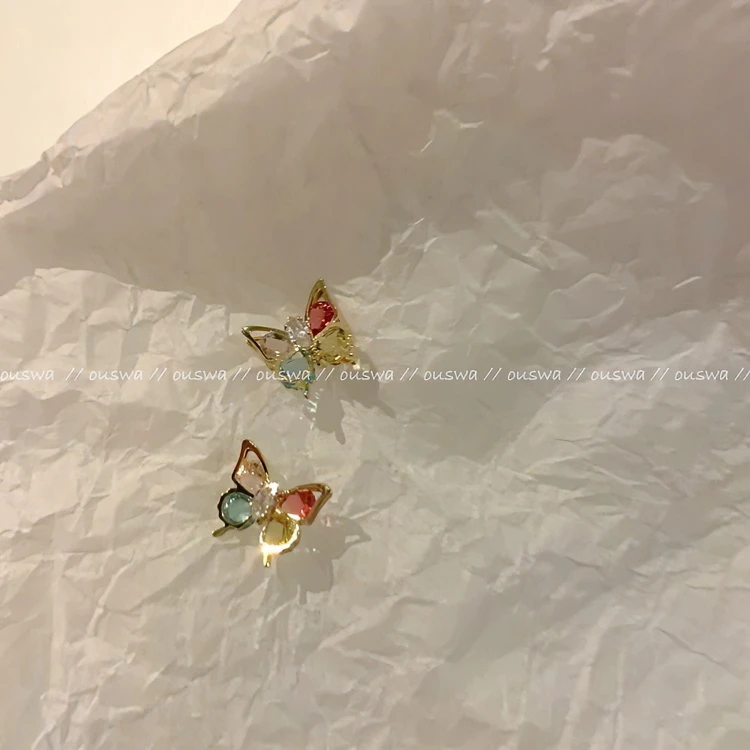 铜合金耳饰 【斑斓蝴蝶岛】夏季甜美微镶锆石少女耳钉饰耳夹蚊香盘