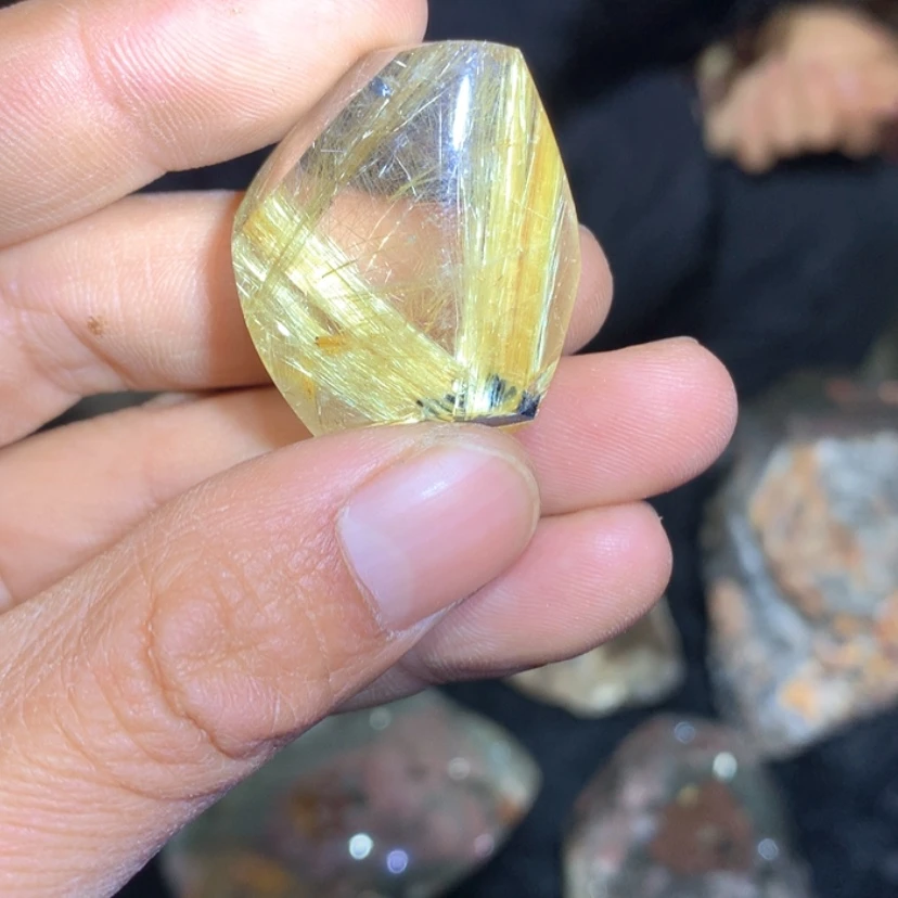 【闪购商品】水晶颈饰未镶嵌