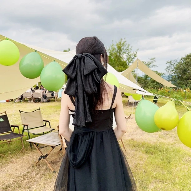 布艺发饰  纯色亮丝蝴蝶结弹簧夹双版本（超大+大号）