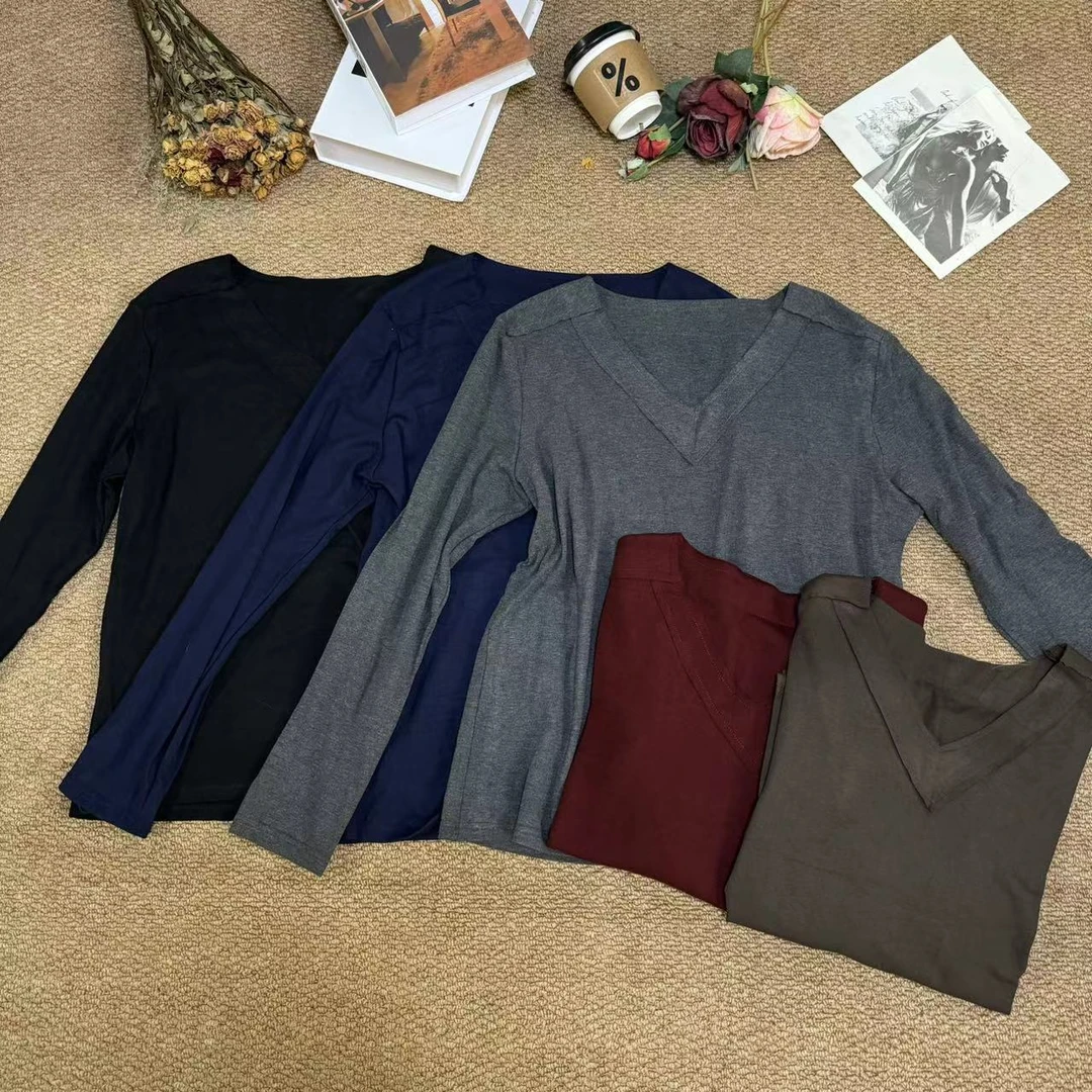 【乔家】Y8893秋季新款时尚洋气设计感v领上衣