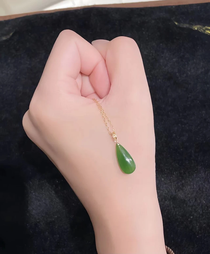 【玉在东方】和田玉吊坠时尚18k金镶细绿水滴，女款赠银镀金链时尚