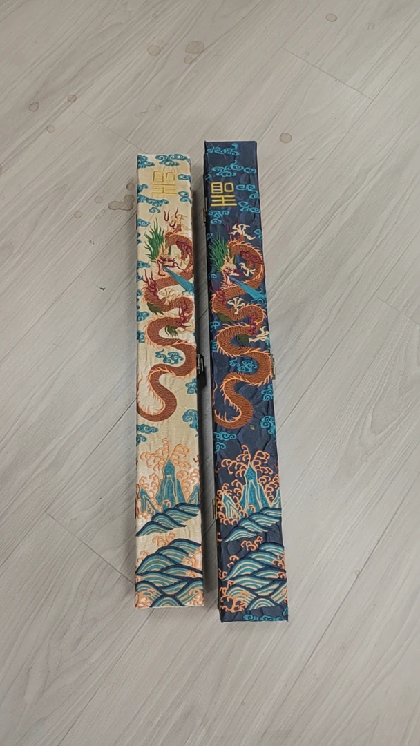 【白蓝色刺绣长盒一对】福耀画院精品精选
